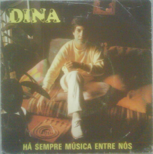 Capa de Há sempre música entre nós